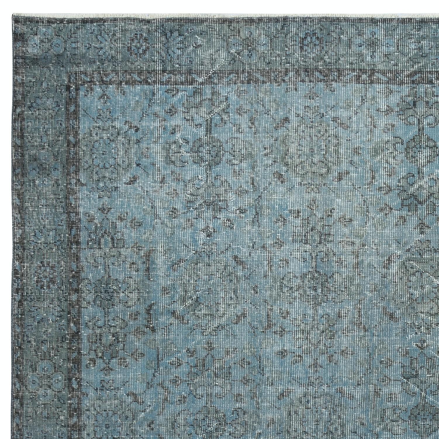 6x9.6 Ft Vintage Türkischer Vintage-Teppich in Blaurot, rot lackiert, für moderne Inneneinrichtung (Handgeknüpft) im Angebot