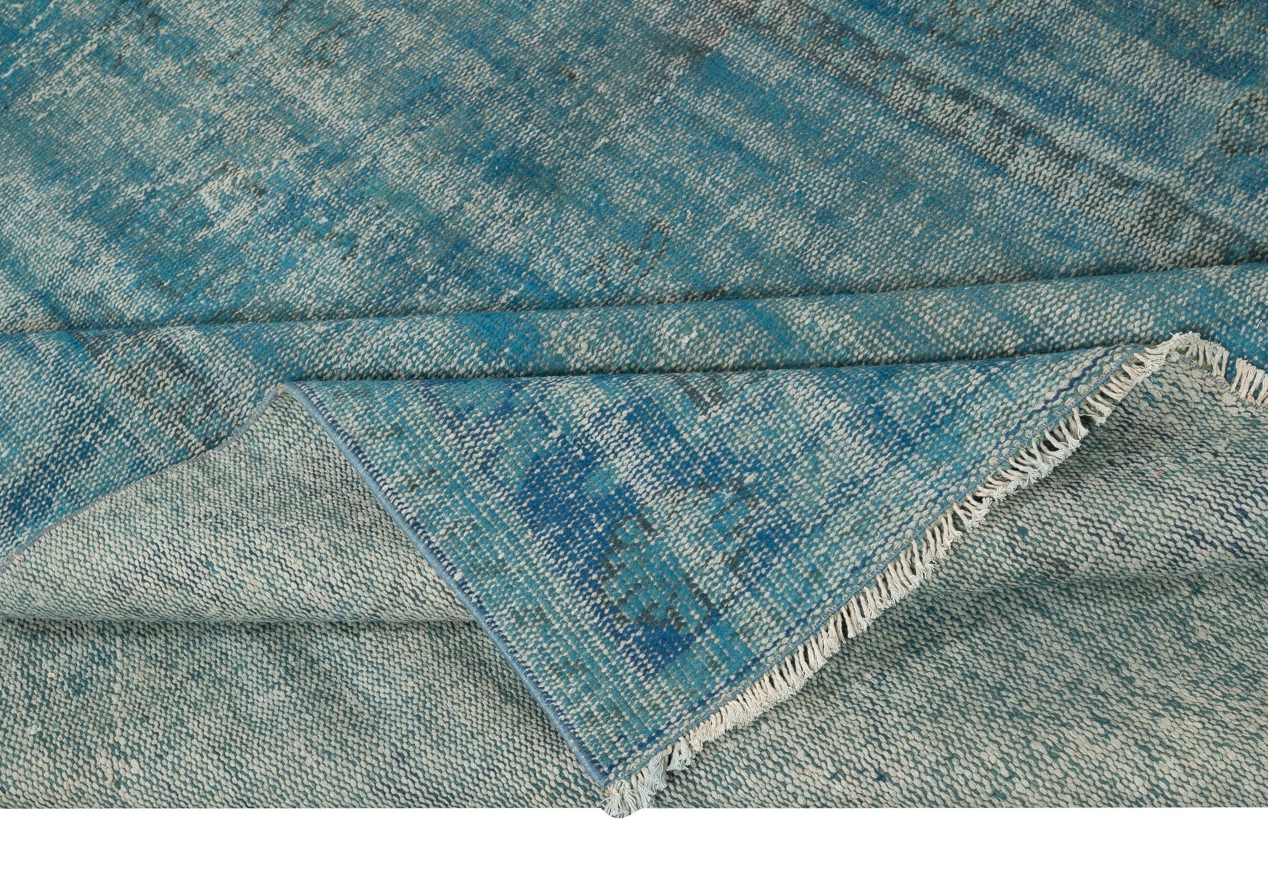 6x9,7 Ft Contemporary Wool Area Rug in Blue Color, handgeknüpft in der Türkei (Moderne) im Angebot