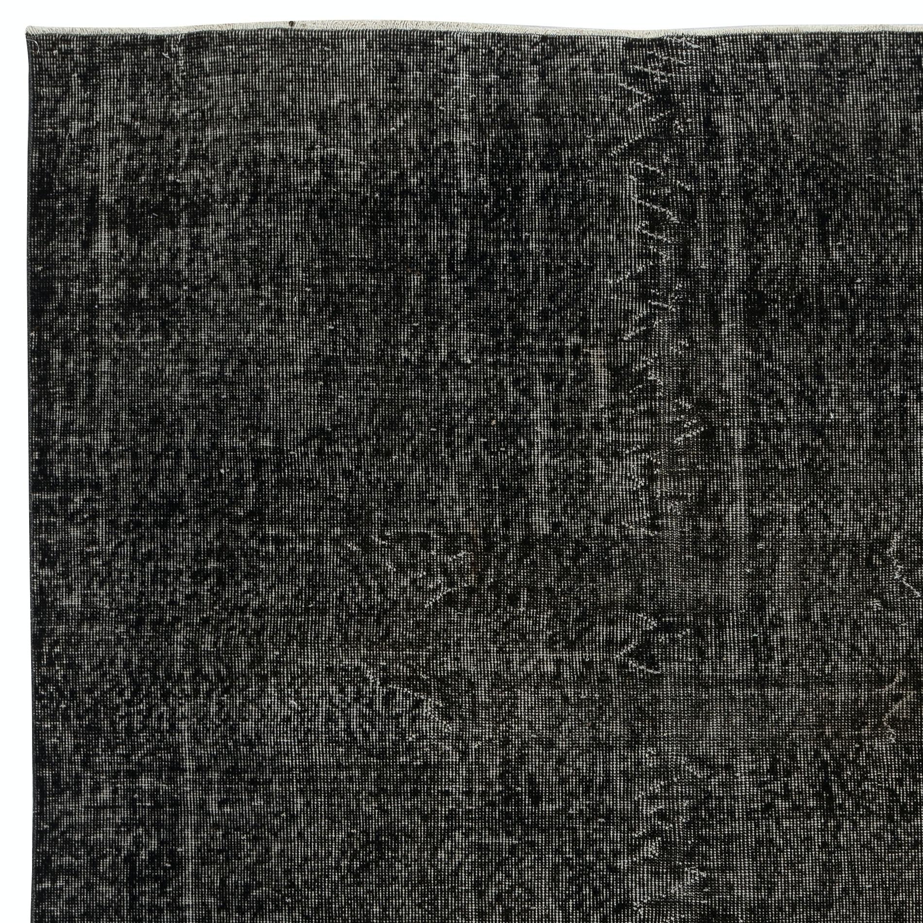 6x9.8 Ft Schwarzer türkischer Teppich für das Schlafzimmer. Handgefertigter Vintage-Teppich für das Wohnzimmer (Handgeknüpft) im Angebot