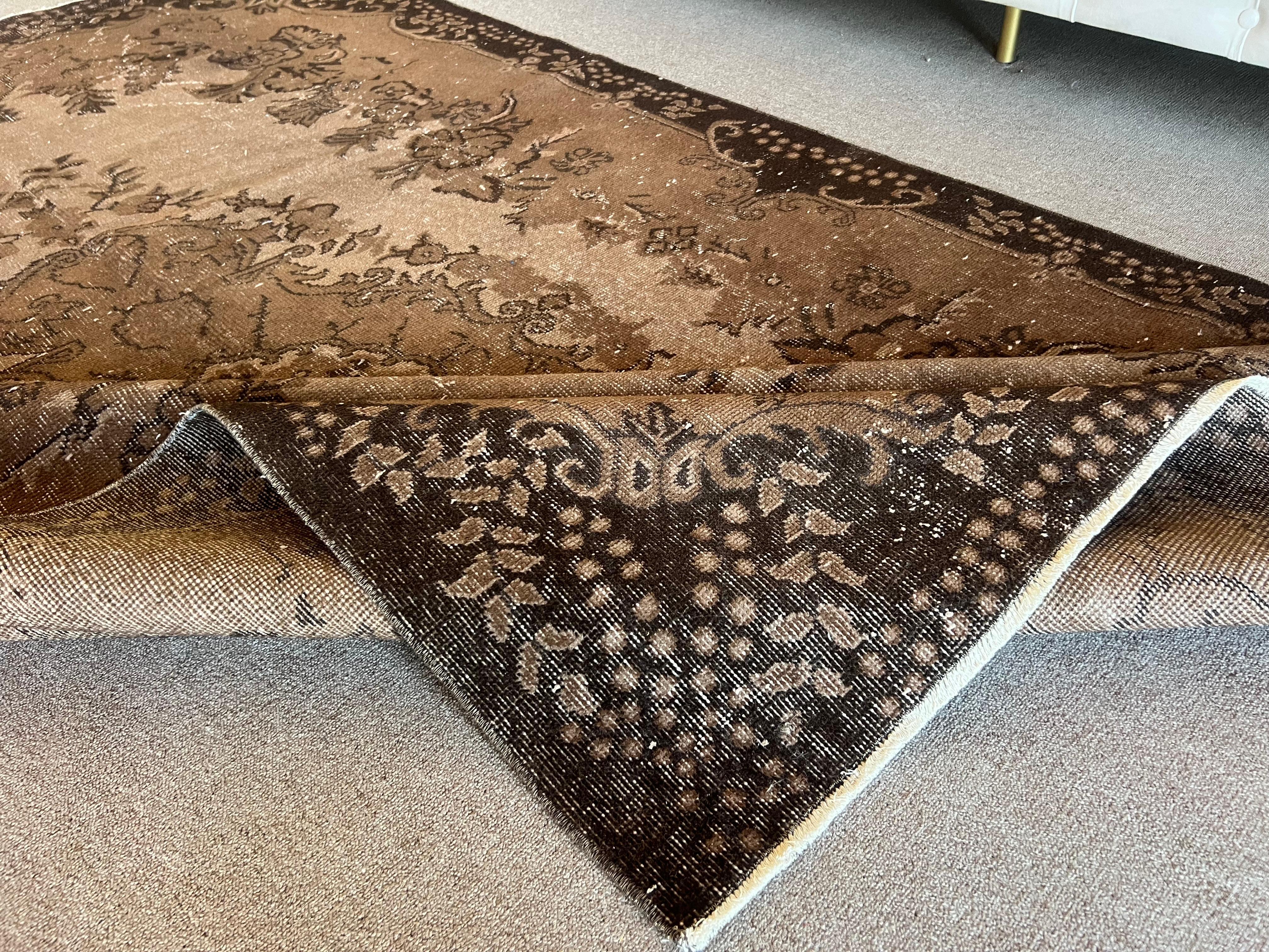 6x9.8 Ft Handmade Turkish Rug, Brown Medallion Design Carpet for Living Room For Sale 5