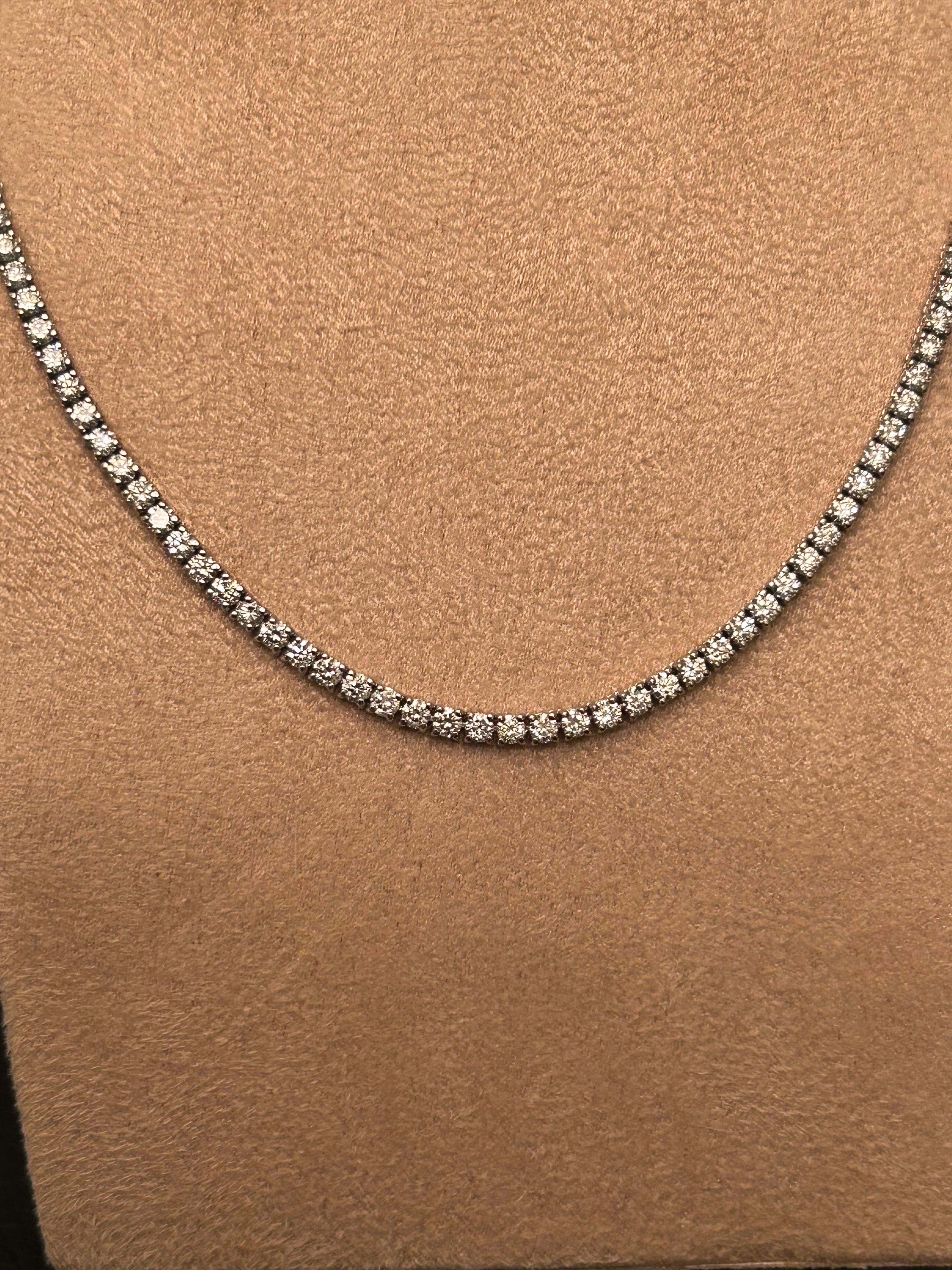 7 1/2 quilates de diamantes naturales de alta calidad (F-G) (VS-SI1) Gargantilla de longitud personalizada de 15 pulgadas. No flip , engaste de 4 garras en oro blanco de 14k. 
Todos calibrados , talla a juego brillante redondo, 2,3 mm (aprox) de