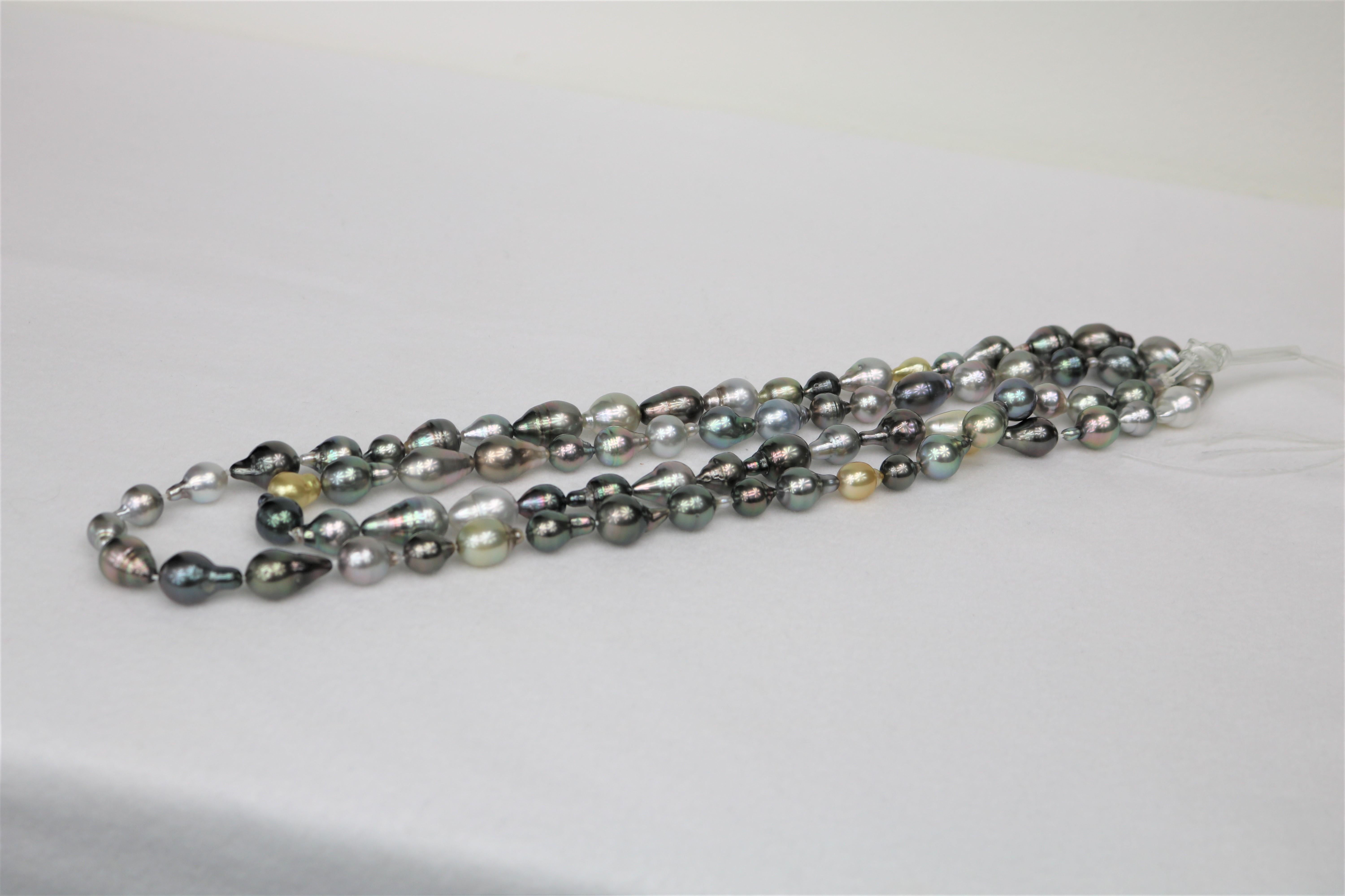 7-11mm Tahitian Multi Color Long Drop Necklace with Gold Clasp
AAA Luster, Long Drop Multi Color Tahitian Pearl Necklace, 36 inches hand knotted with gold fishhook clasp #CP33
