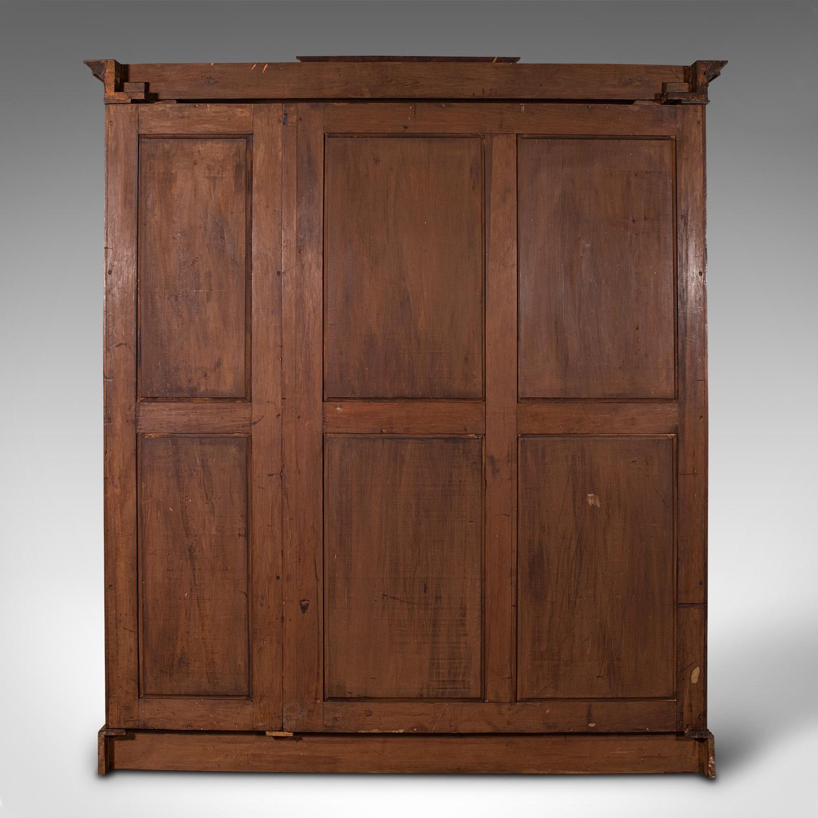 Antique Triple Wardrobe, Scottish, Satinwood, Taylor and Sons, Victorian In Good Condition In Hele, Devon, GB