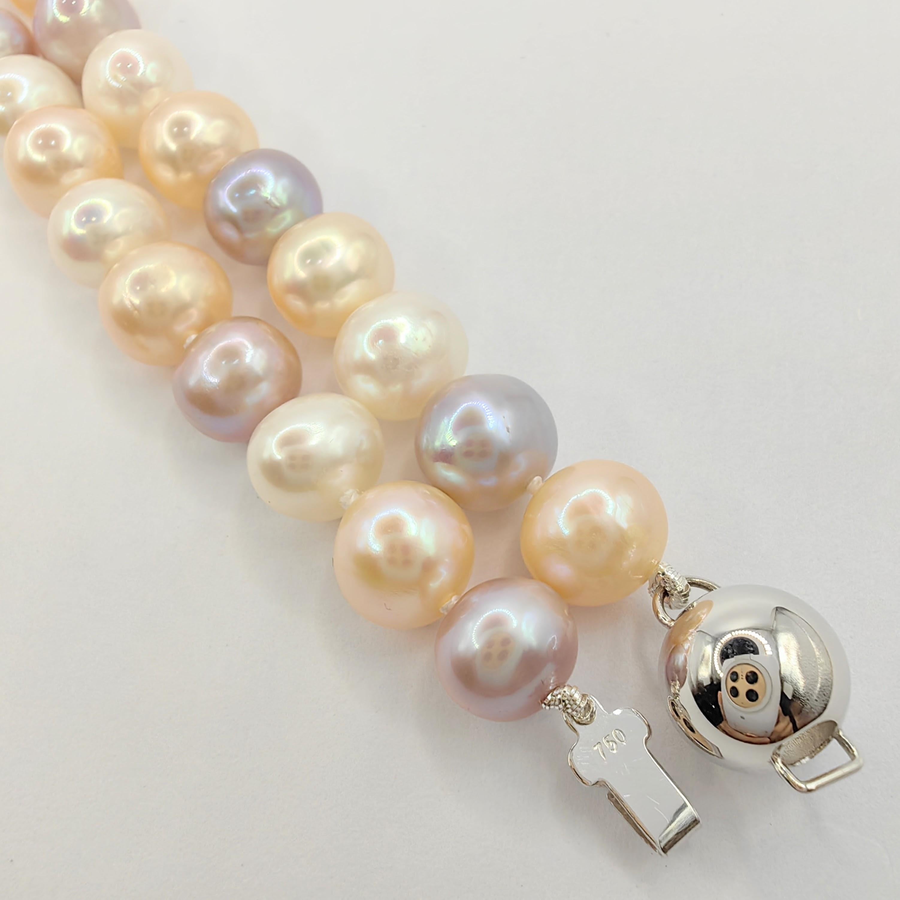 Round Cut 7-8mm Candy Pastel Multi-Color Round Pearl Necklace with 18K Gold Clasp For Sale