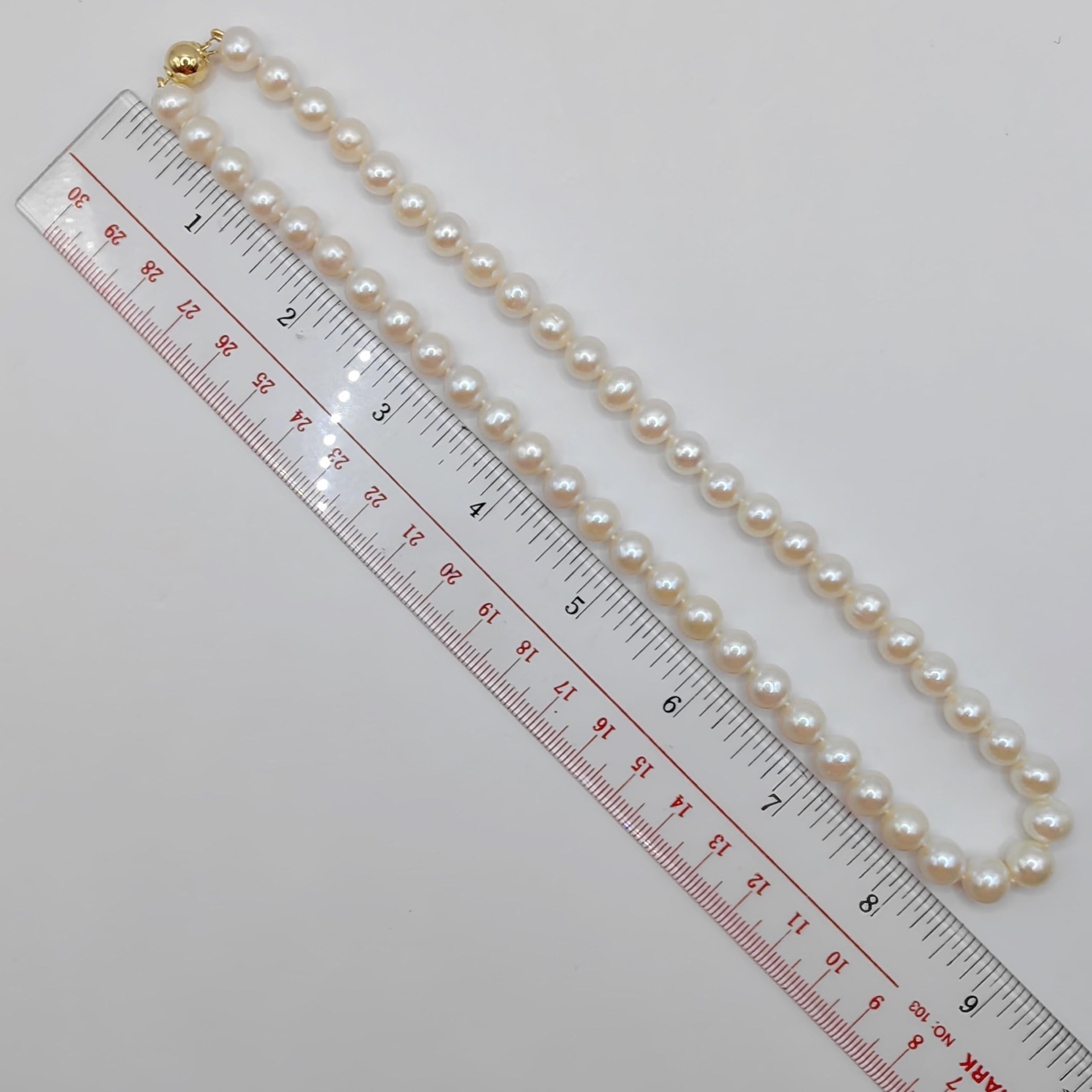 7-8mm White Round Pearl Necklace with 18K Gold Clasp For Sale 4