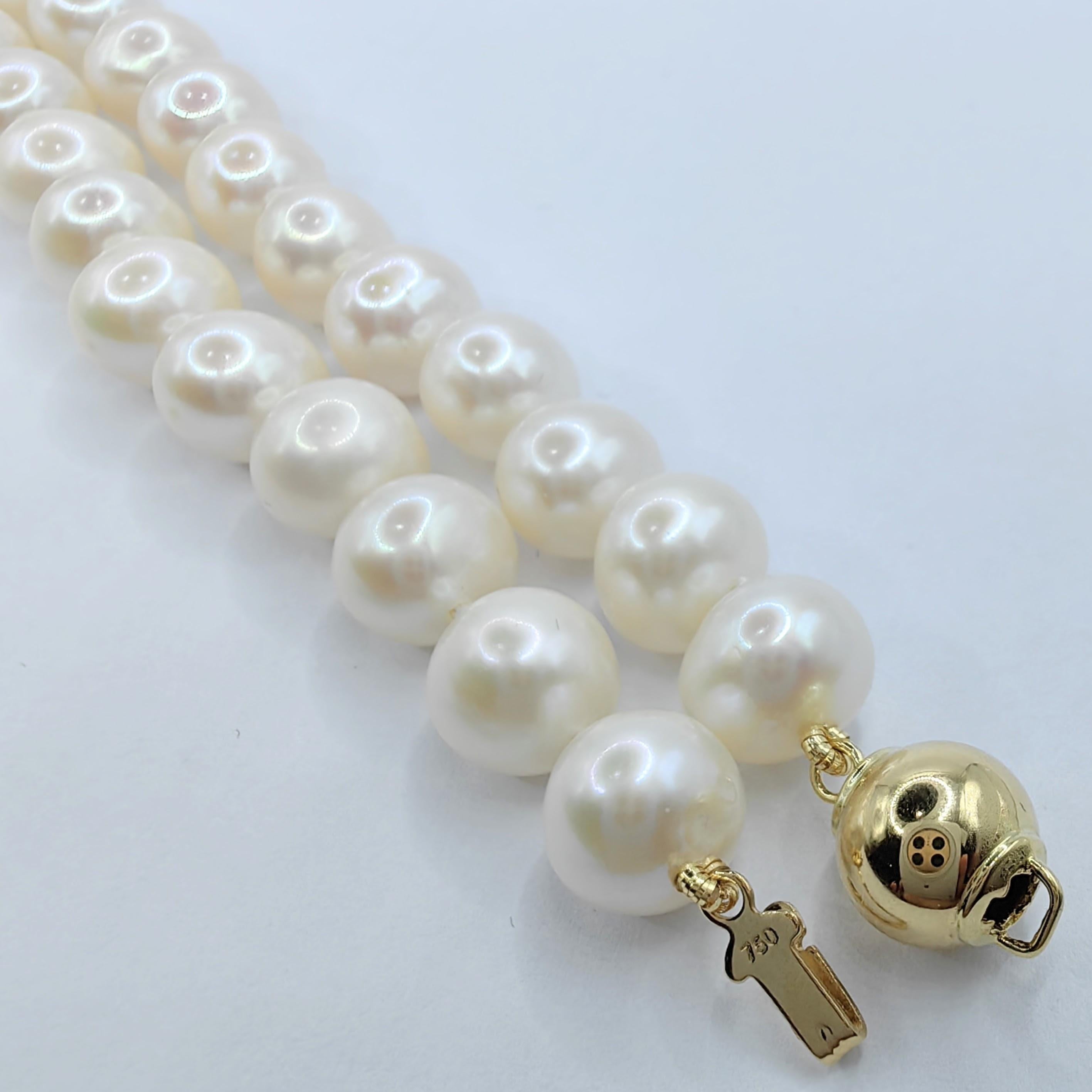 7-8mm White Round Pearl Necklace with 18K Gold Clasp In New Condition For Sale In Wan Chai District, HK