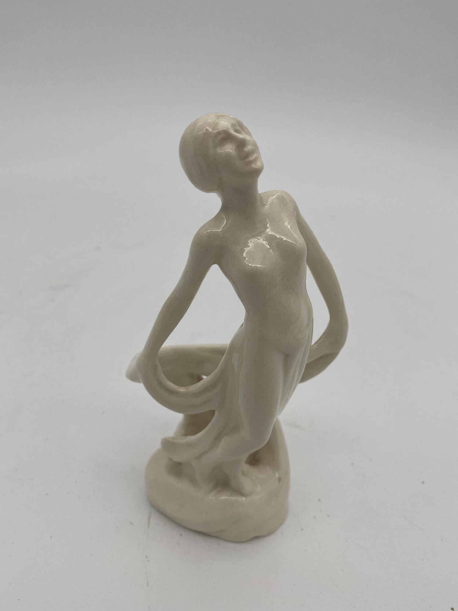 Austrian Ceramic Nude Art Deco Flapper Statue In Excellent Condition For Sale In Van Nuys, CA