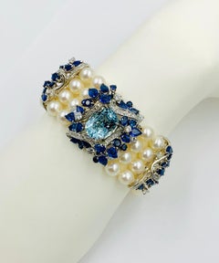 7 Carat Aquamarine 10 Carat Sapphire Diamond Pearl Bracelet France 18 Karat Gold