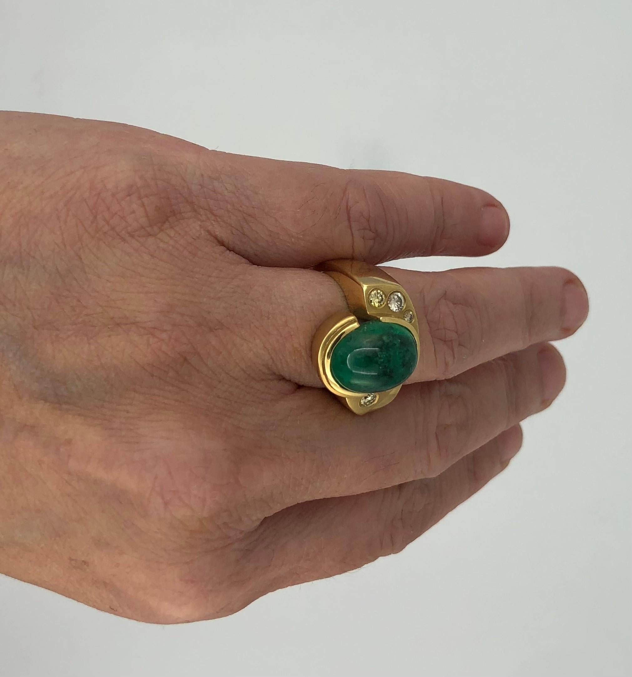 Women's or Men's 7 Carat Cabochon Emerald & Diamond Signet Ring, 18K