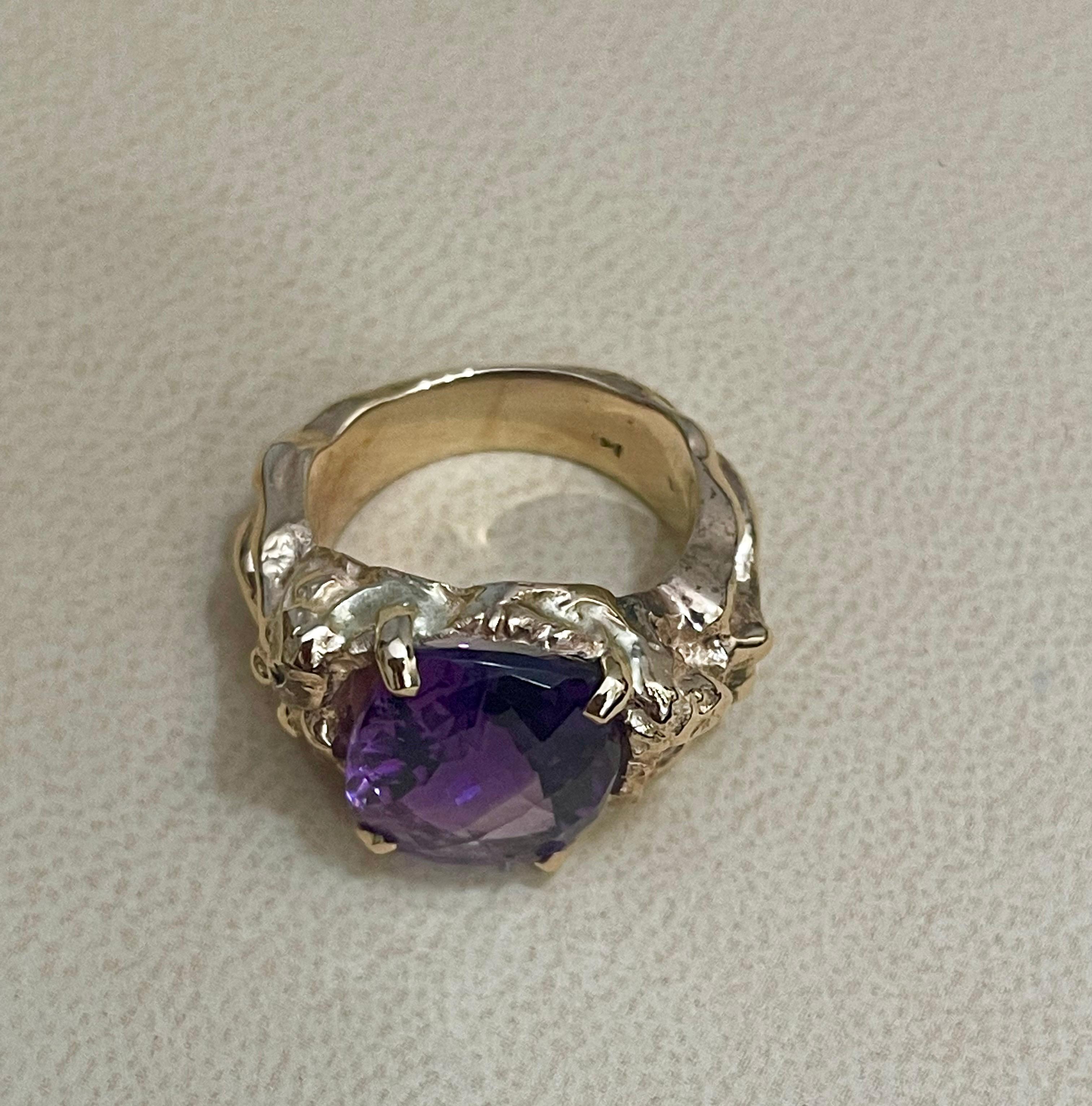 7 Carat Checker Board Amethyst Cocktail Ring in 14 Karat Yellow Gold For Sale 3