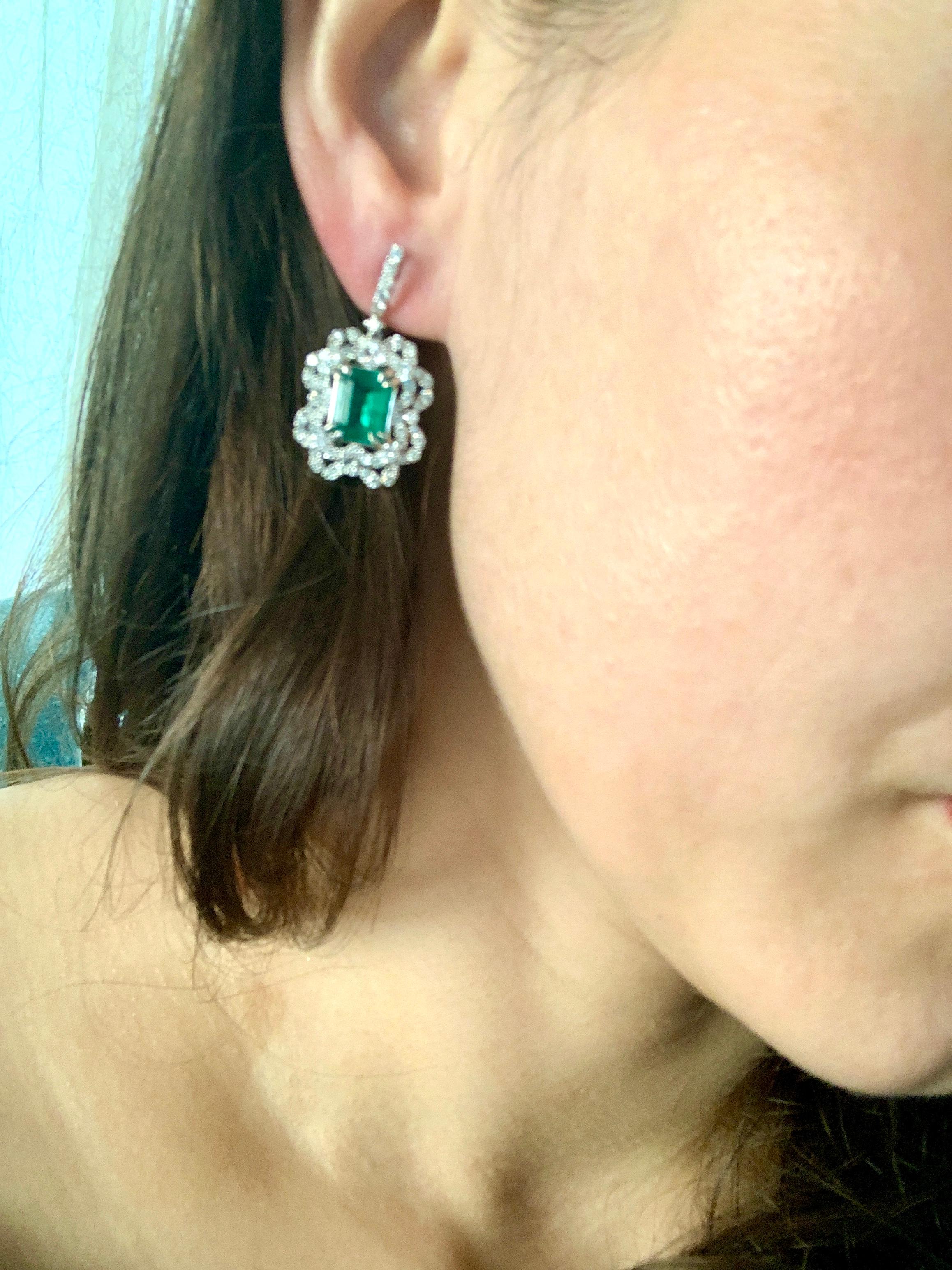 7 Carat Colombian Emerald Cut Emerald Diamond Hanging/Drop Earrings 18Karat Gold For Sale 3