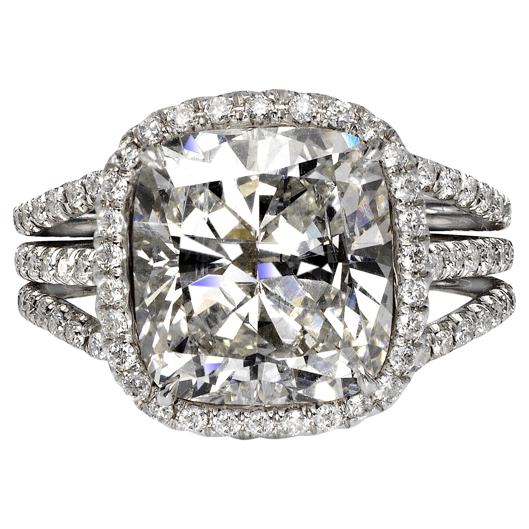 7 Carat Cushion Cut Diamond Engagement Ring Certified F VS2 For Sale