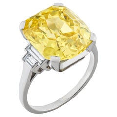 7 Carat Cushion Statement Fancy Yellow 14K White Gold Rare Fancy-Color Splendour