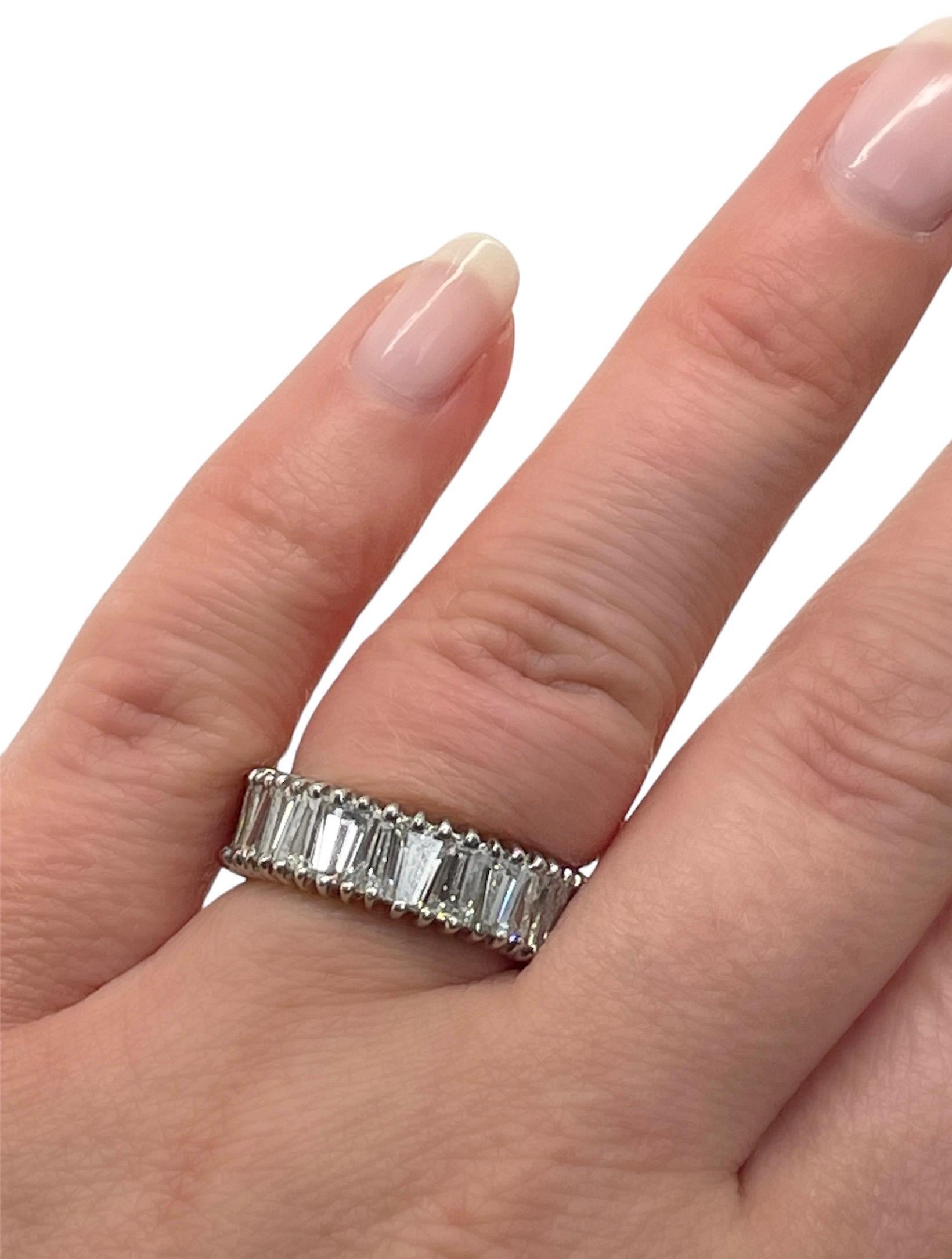7 Carat Tapered Baguette Zig Zag Diamond and Platinum Eternity Band In Excellent Condition For Sale In Chicago, IL