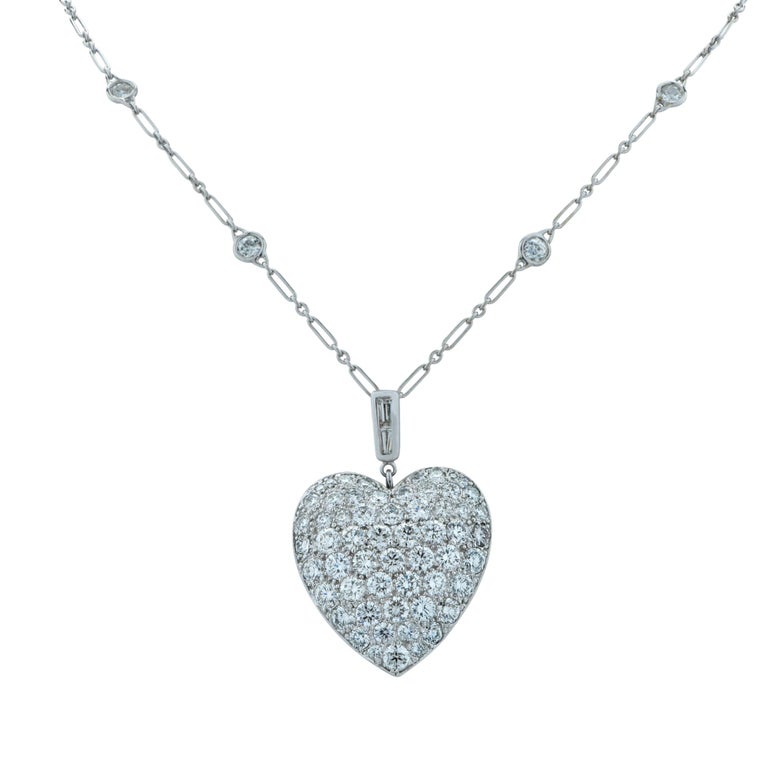 7 Carat Diamond Heart and Diamond Necklace In Excellent Condition For Sale In Miami, FL