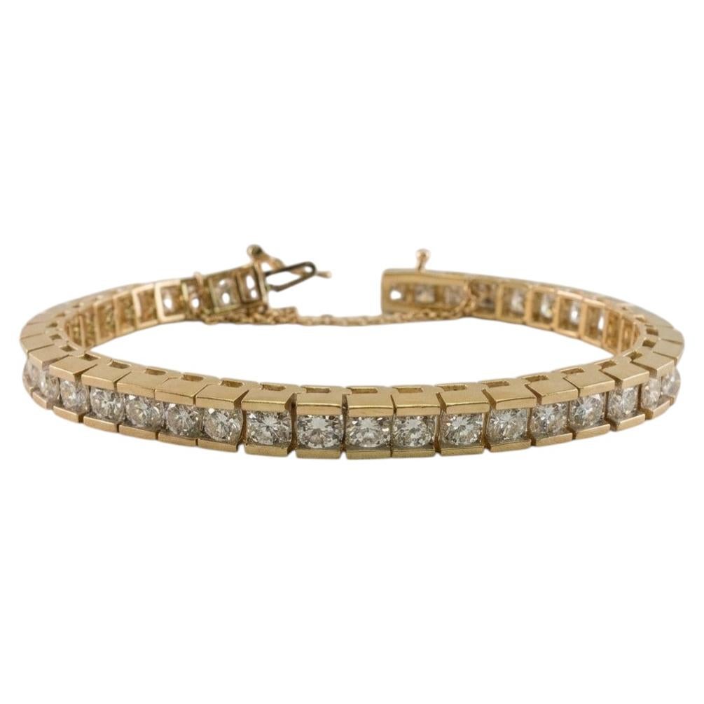 7 Carat Diamond Tennis Bracelet in 14k Yellow Gold For Sale