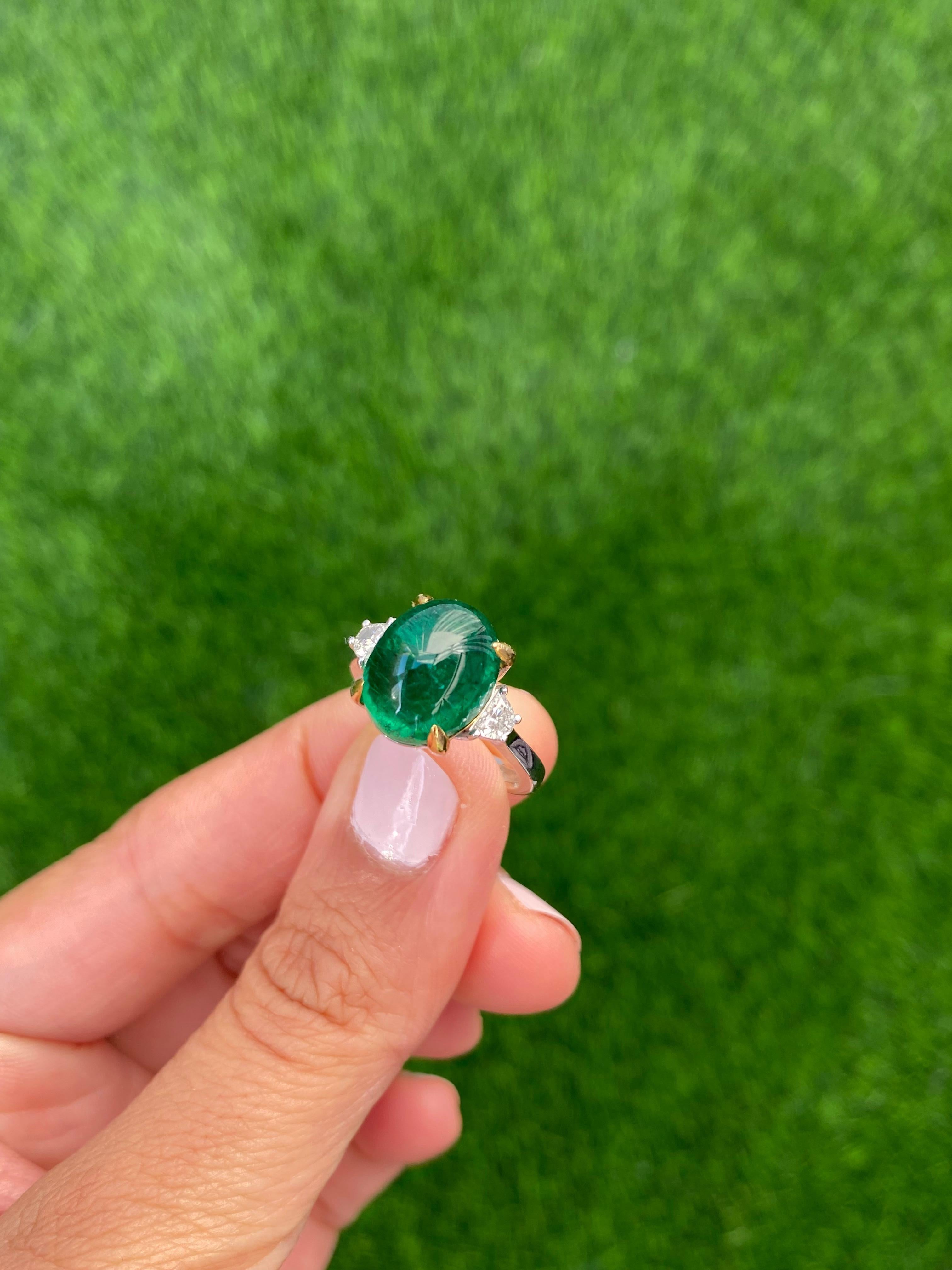 7 Carat Emerald Cabochon and Diamond Three Stone Engagement Ring For Sale 2