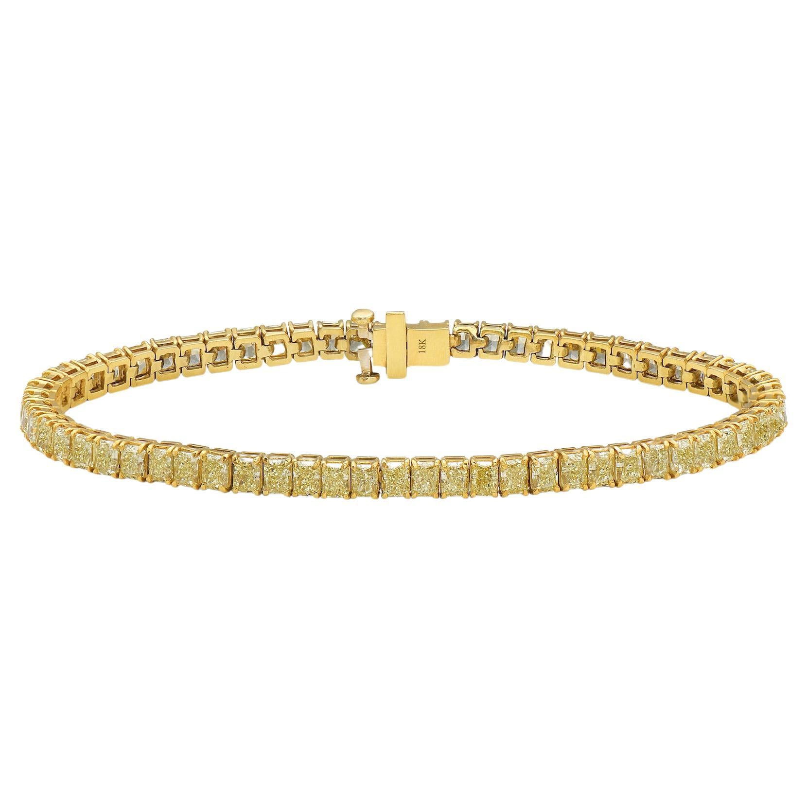 Bracelet tennis de diamants taille coussin jaune intense fantaisie de 7 carats