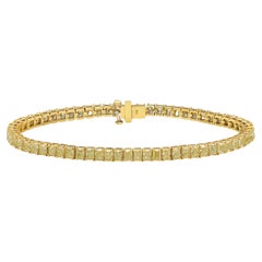 Bracelet tennis de diamants taille coussin jaune intense fantaisie de 7 carats