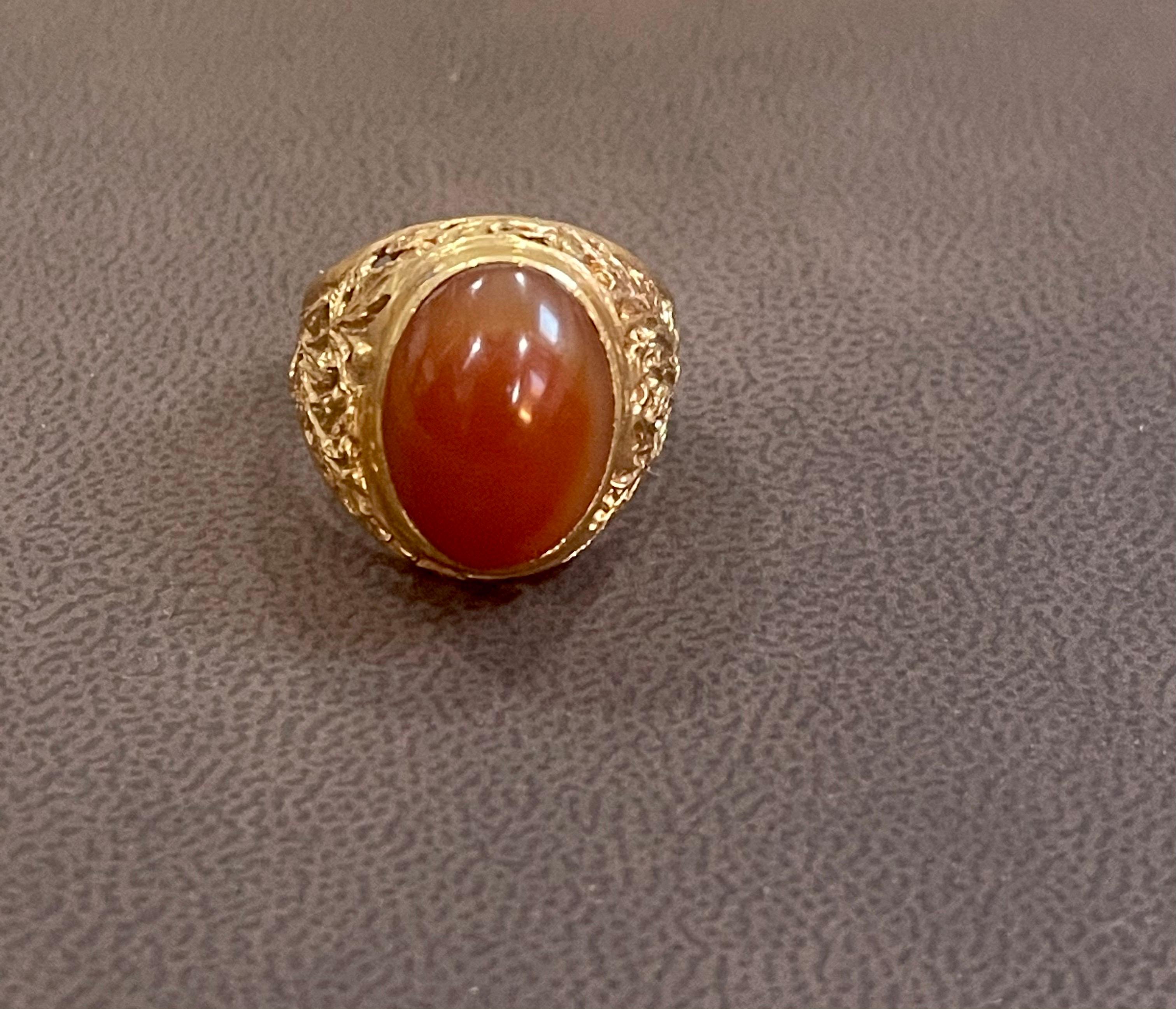 Women's or Men's 7 Carat Jasper Cabochon 18 Karat Yellow Gold Classic Wide Ring For Sale