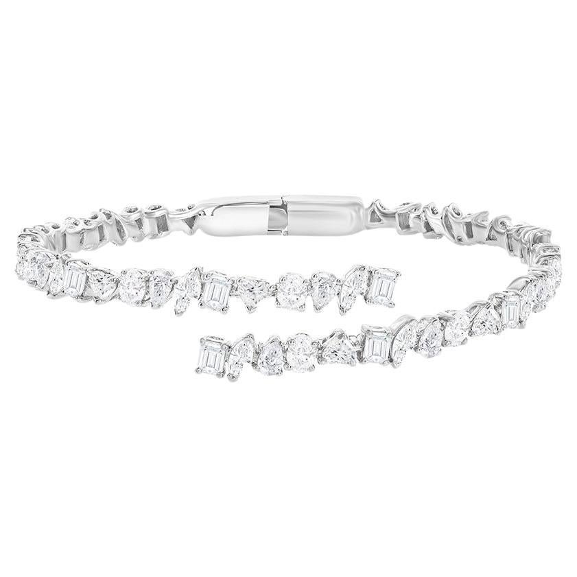 Bracelet jonc à diamants multiformes de 7 carats en vente