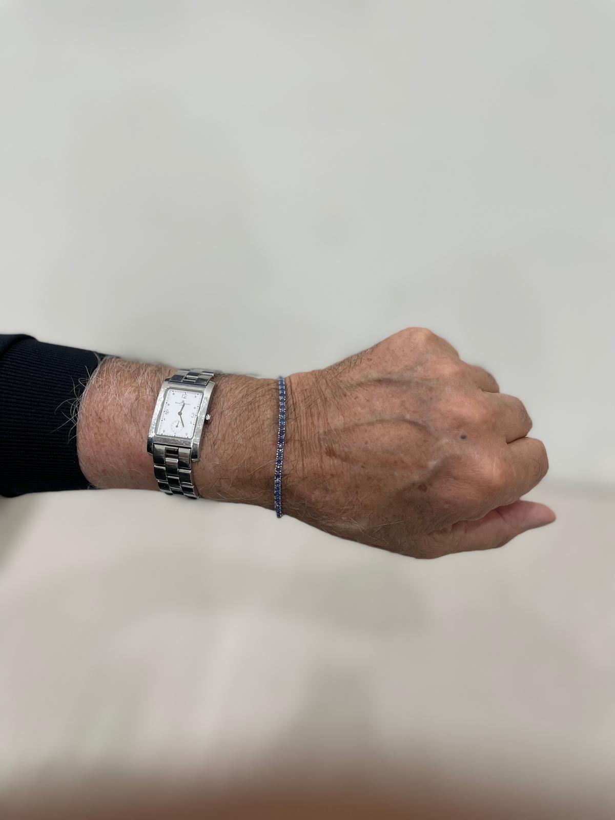 7 Karat natürlicher blauer Saphir Gold-Tennisarmband im Angebot 9