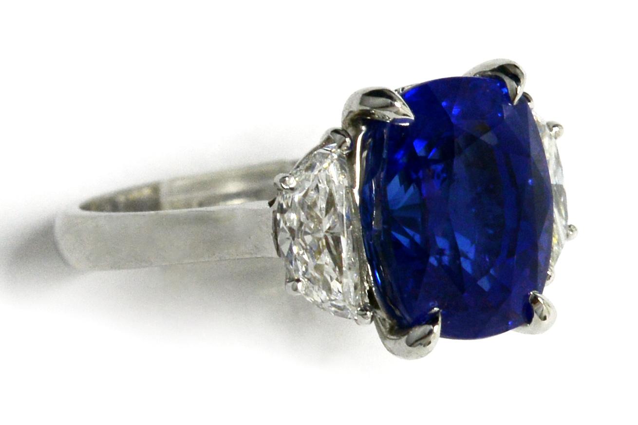 2 carat sapphire ring