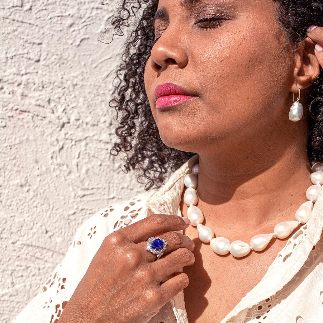 7 Carat Oval Flawless Tanzanite and 1.80 Carat Diamond Platinum Cocktail Ring 7