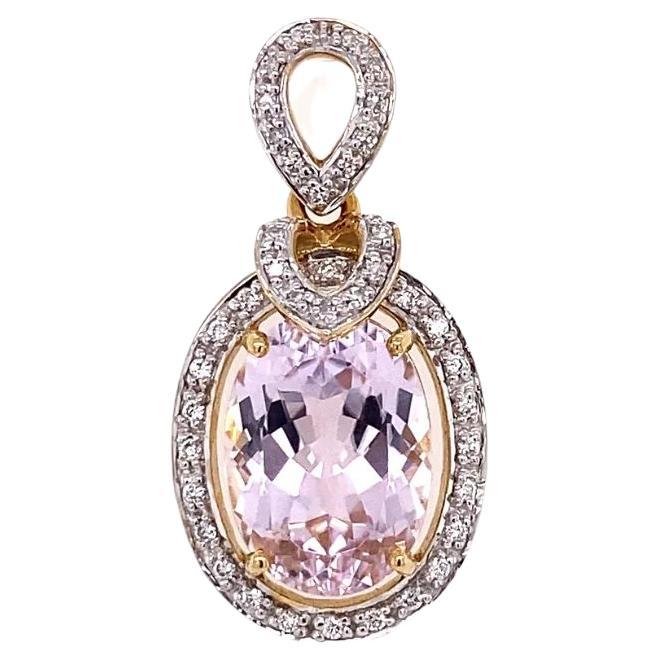 7 Carat Oval Kunzite and Diamond Gold Vintage Pendant Necklace For Sale