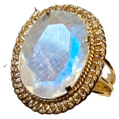 7 Carat Oval Shape Moon Stone Cocktail Ring 14 Karat Yellow Gold