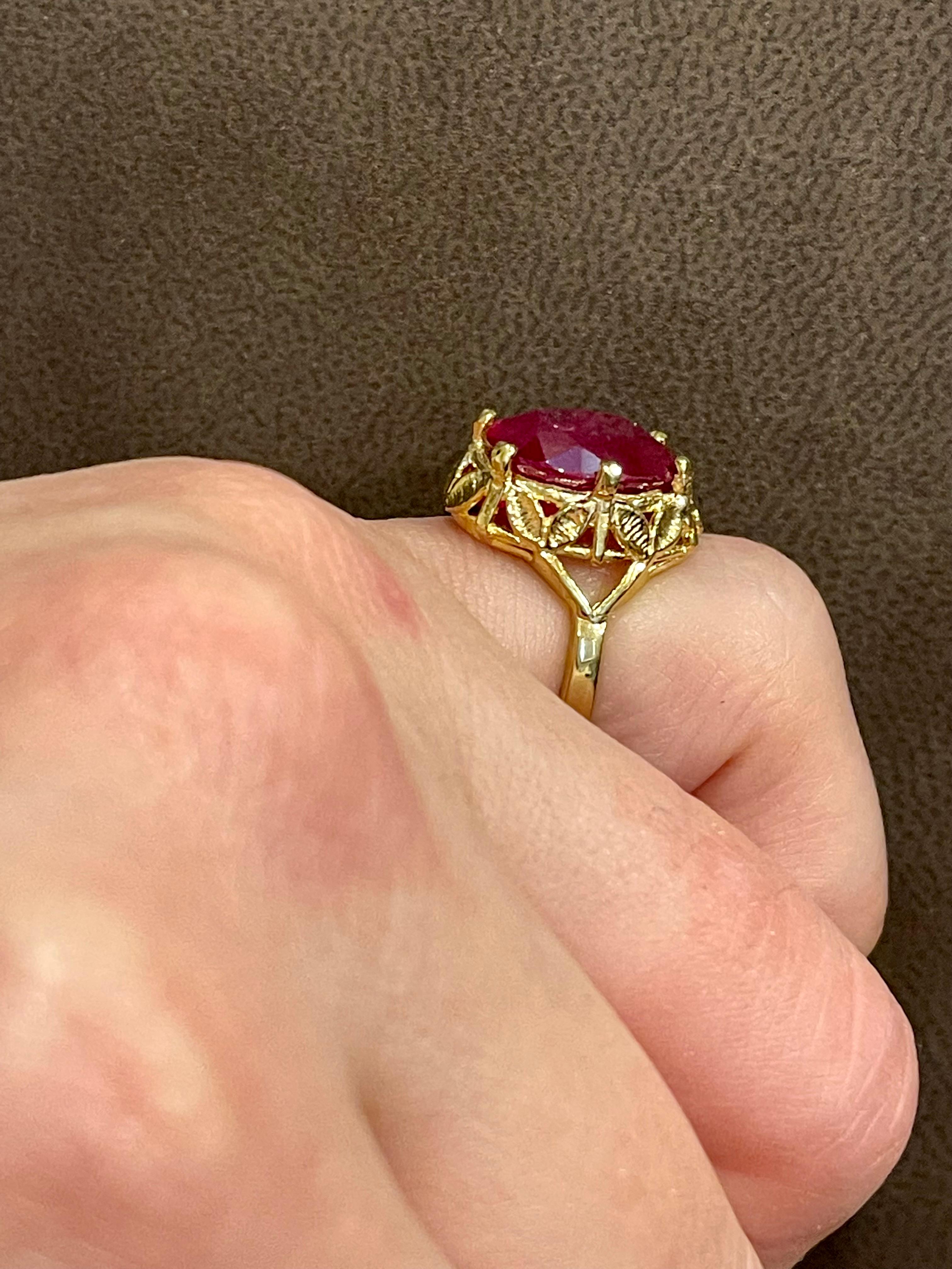 7 Karat Ovalförmiger behandelter Rubin 14 Karat Gelbgold Ring 7