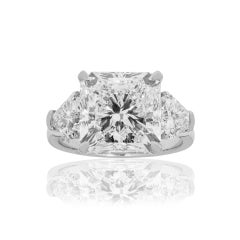 7 Carat Radiant Diamond Ring Brilliant White 18K Gold Refined Grandeur