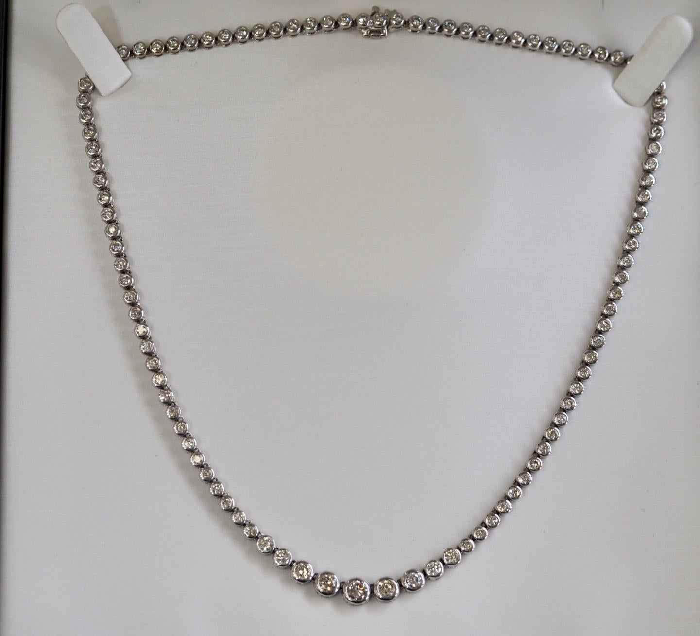 7 Karat runder Brillant-Diamant-Tennis-Halskette (Rundschliff) im Angebot