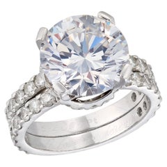 7 Carat Round Brilliant Statement Brilliant White / F color SI  Diamond Ring