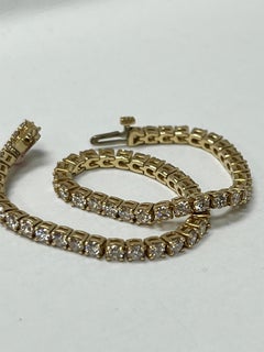 7 Carat Yellow Gold Diamond Bracelet