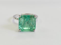 7 Carats Colombian Emerald Ring White Gold 14 Karat