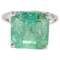 7 Carats Colombian Emerald Ring White Gold 14 Karat