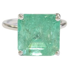 7 Carats Colombian Emerald Ring White Gold 14 Karat