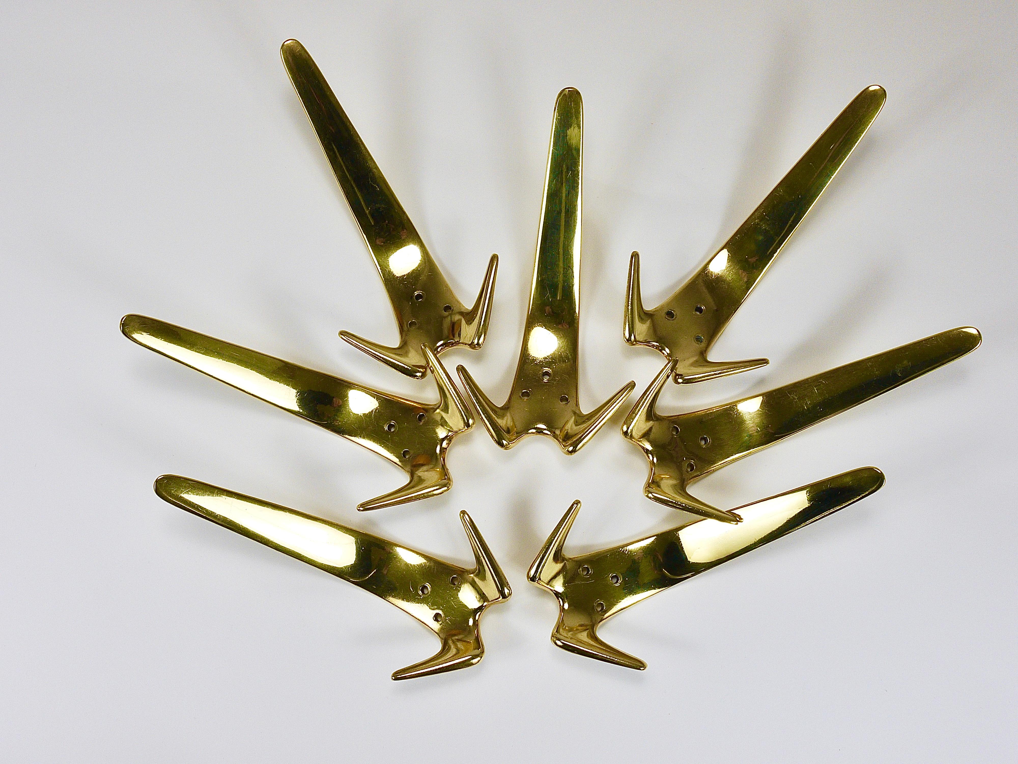 6 ganci da parete in ottone vintage Carl Aubock #4056, Austria, anni '50 in vendita 5