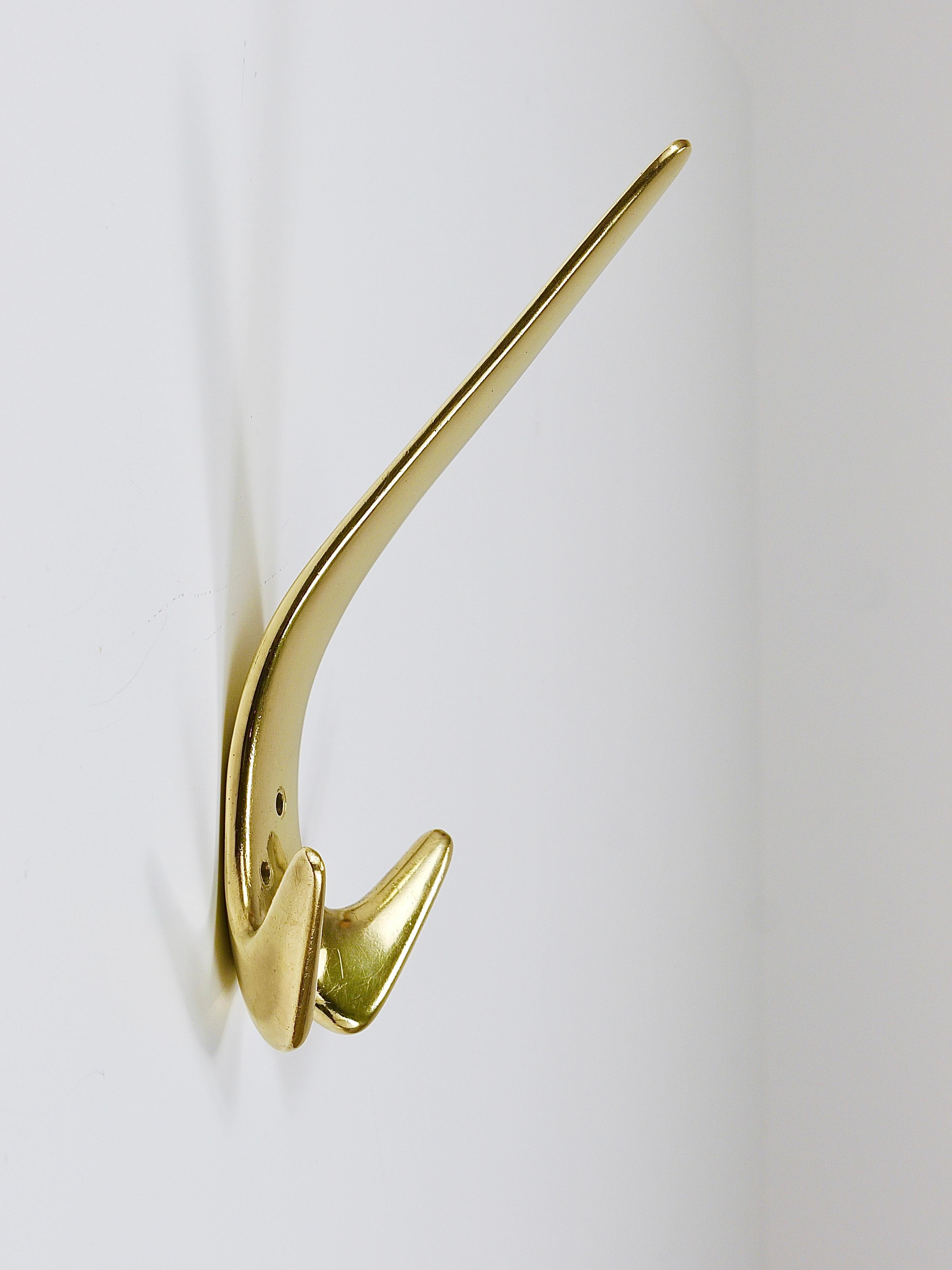 Ottone 6 ganci da parete in ottone vintage Carl Aubock #4056, Austria, anni '50 in vendita