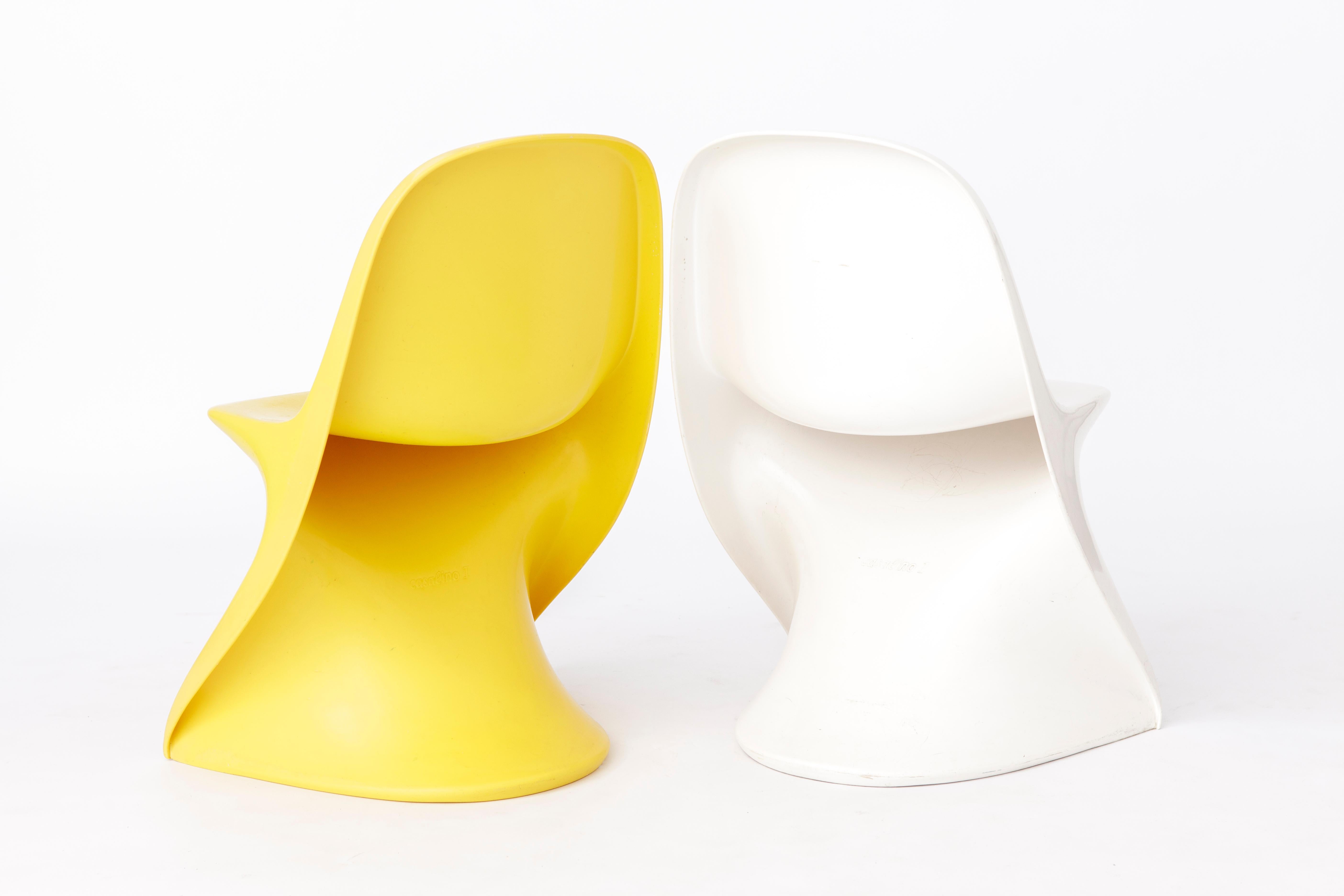 Plastic 7 Children's Chairs Cassalino by Alexander Begge 1970s for manufacturer Casala For Sale