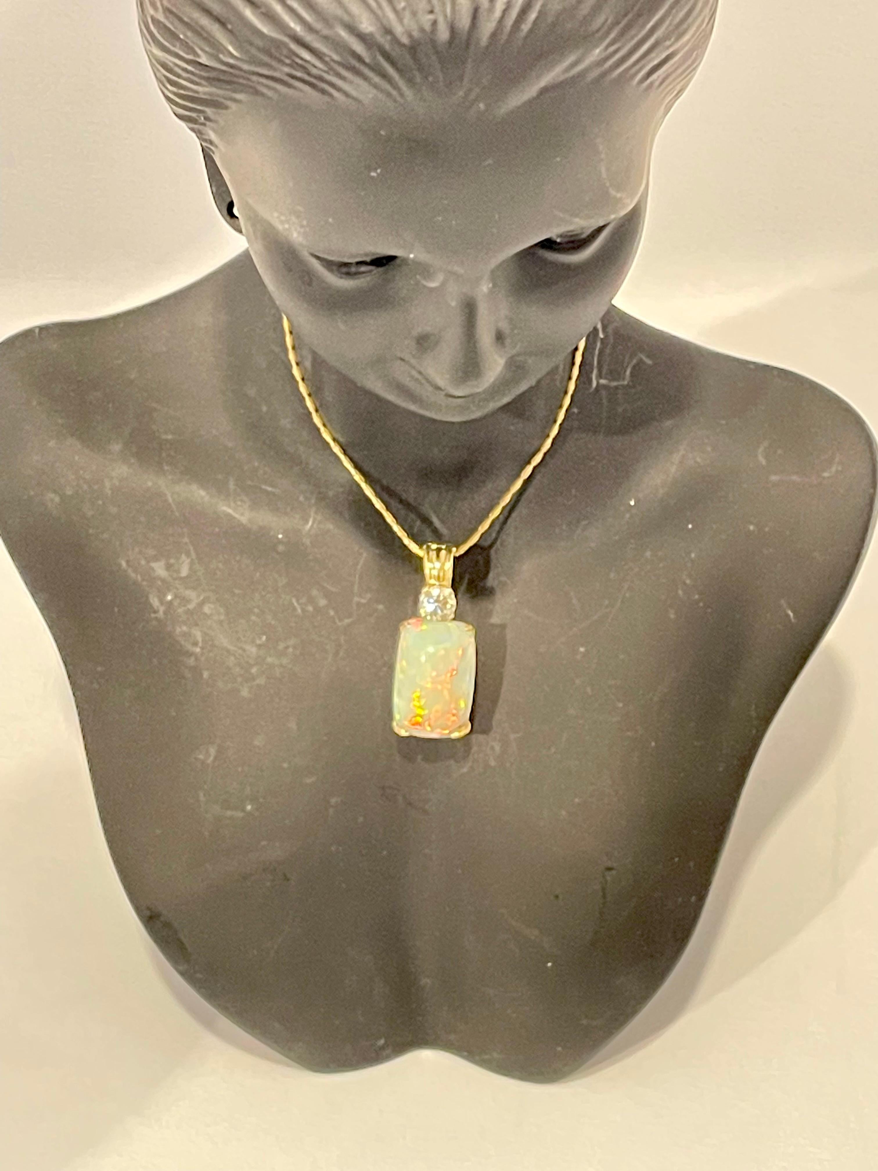 7 Ct Ethiopian Opal & Diamond Pendant / Necklace 14 Karat + 14 Kt Gold Chain For Sale 10