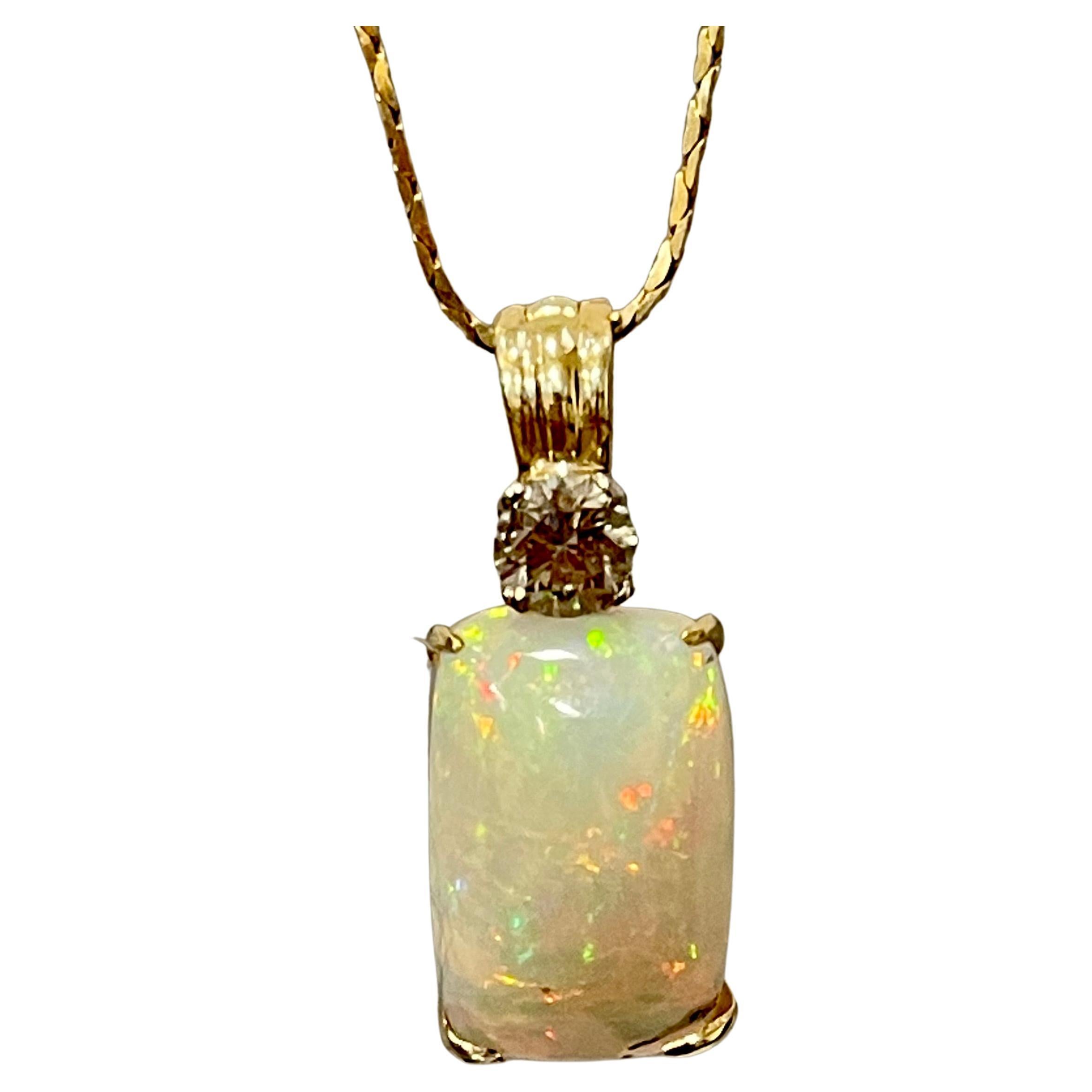 7 Ct Ethiopian Opal & Diamond Pendant / Necklace 14 Karat + 14 Kt Gold Chain For Sale