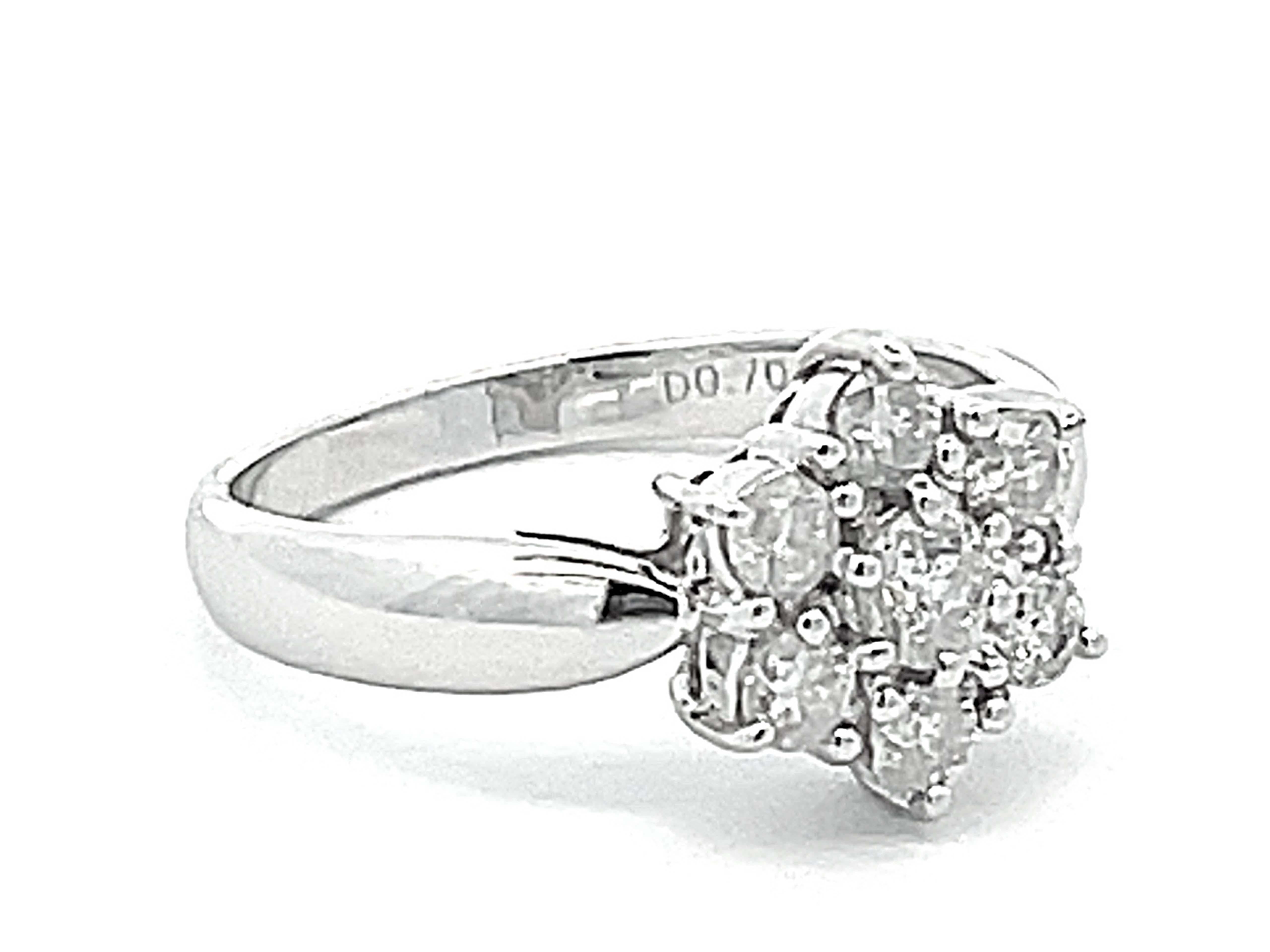 Modern 7 Diamond Flower Ring in 18k White Gold For Sale