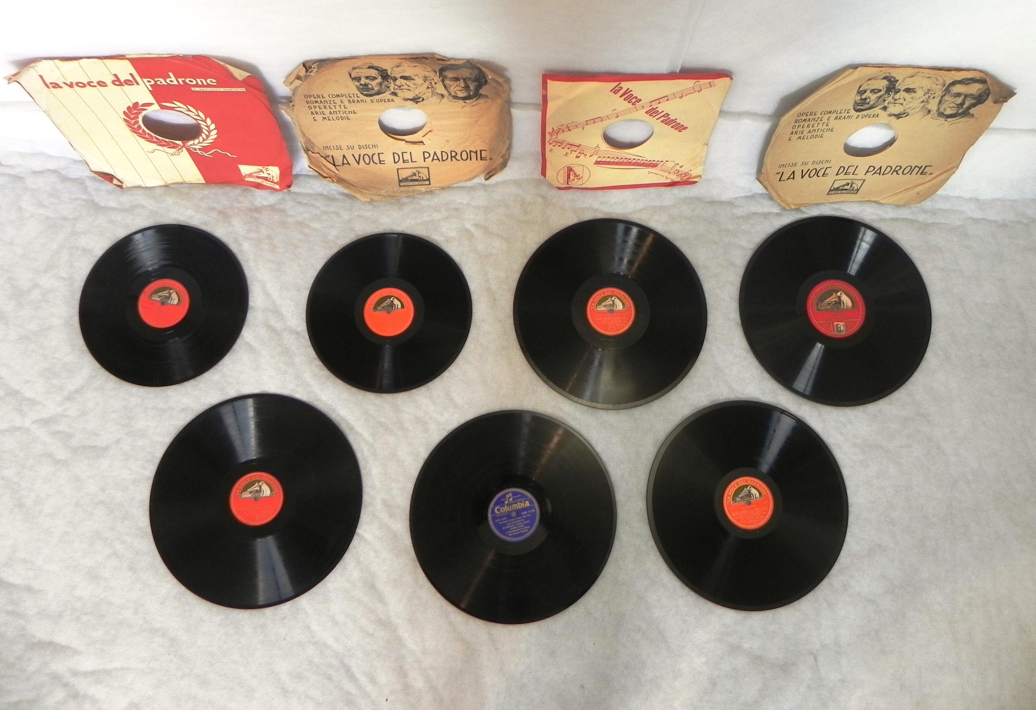 Pressed 7 dischi da grammofono 78 giri. anni 40/60 For Sale