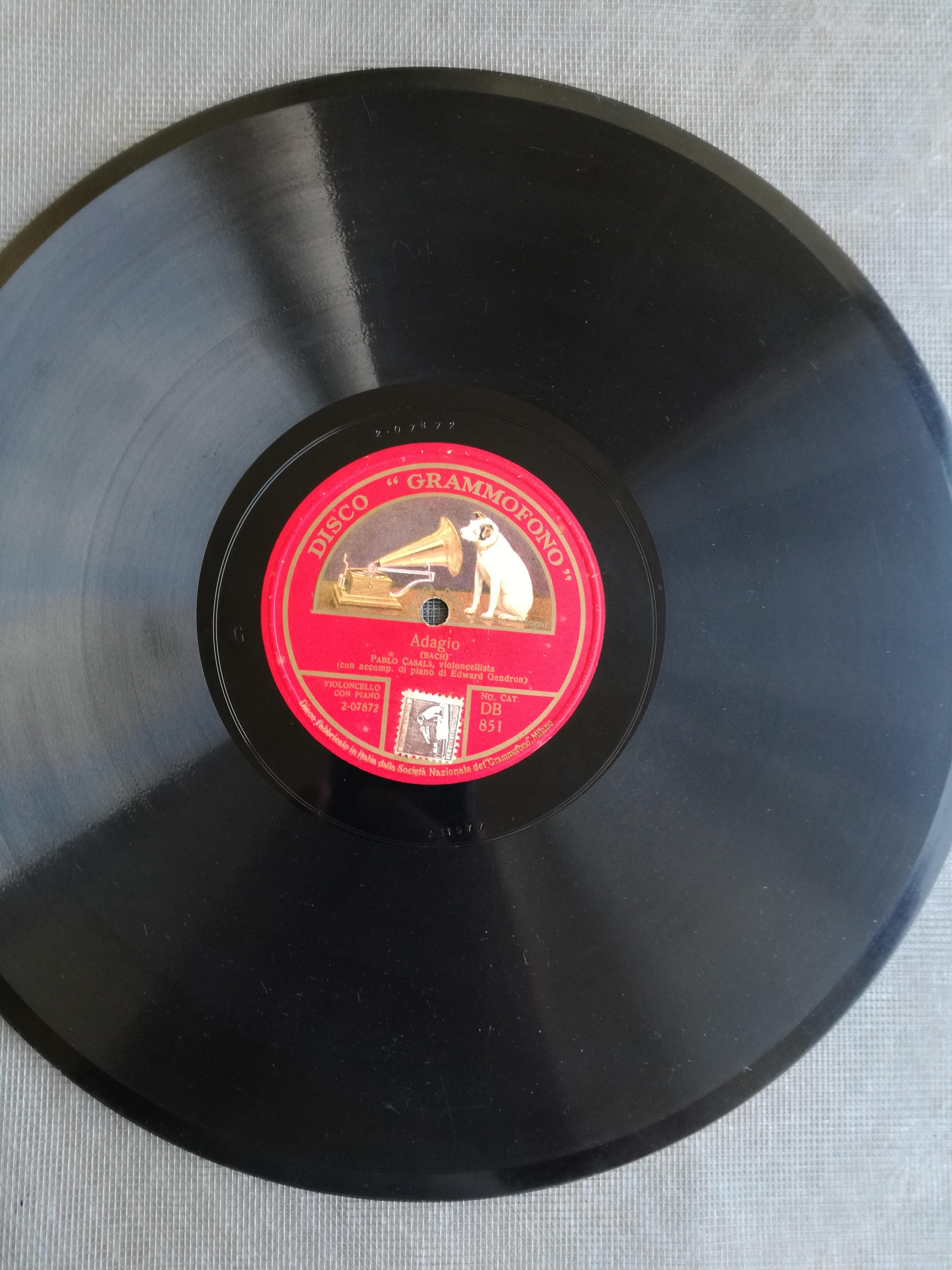 7 dischi da grammofono 78 giri. anni 40/60 In Fair Condition For Sale In Felino, IT
