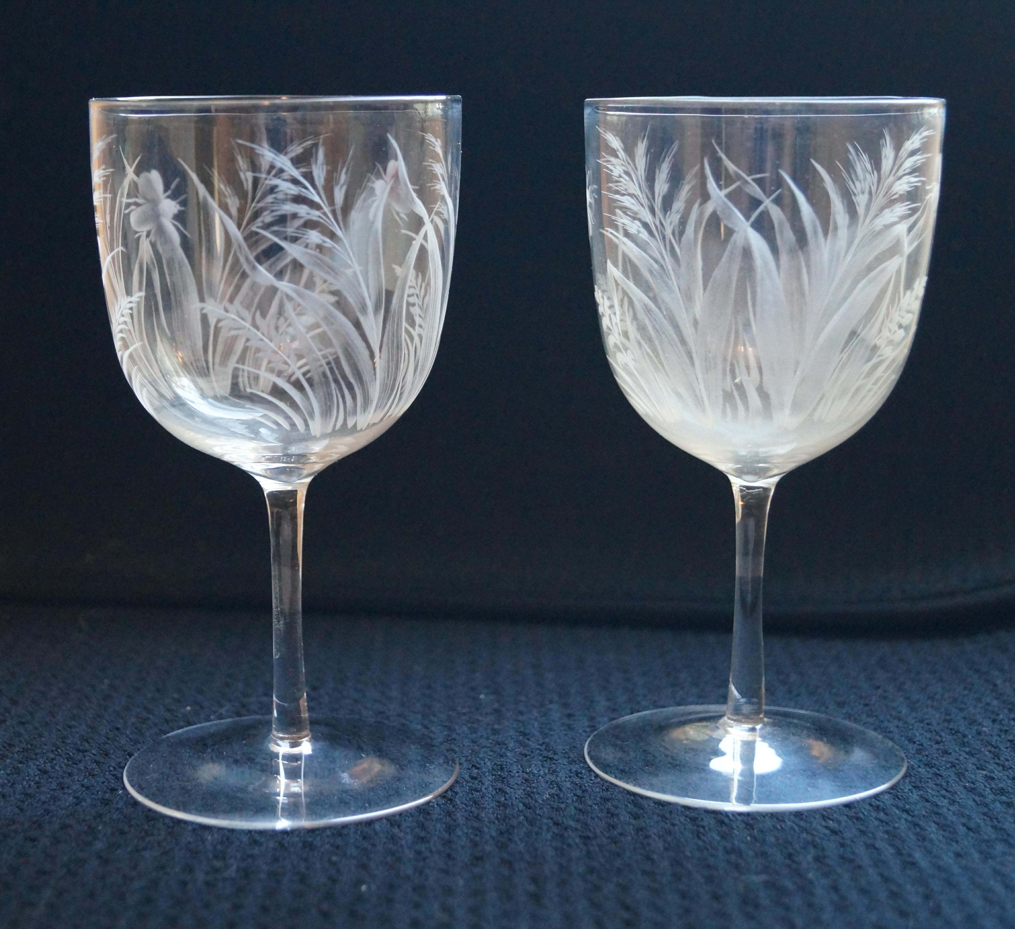 7 Elegant Boston Sandwich Glass  Bee & Wheat Stemware glasses Late 1800's For Sale 3