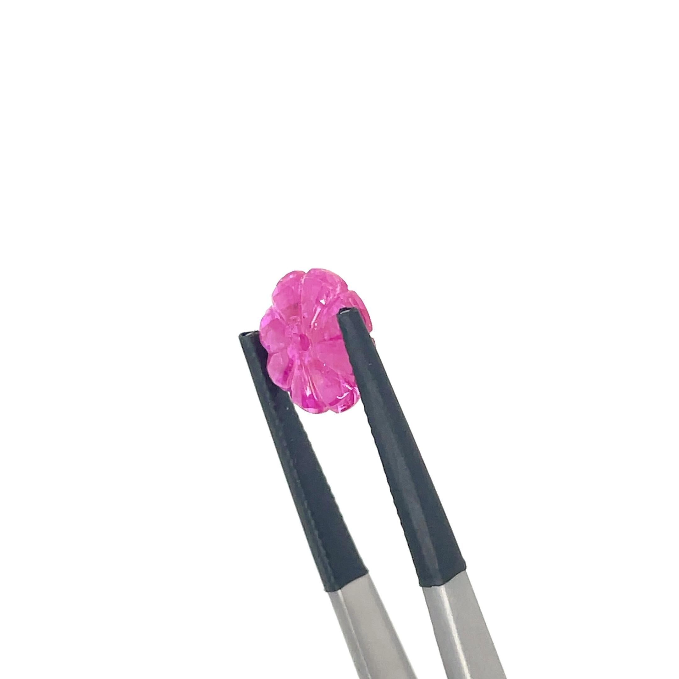 7 Flower Ruby Round Carving Cts 15.23 Unisexe en vente