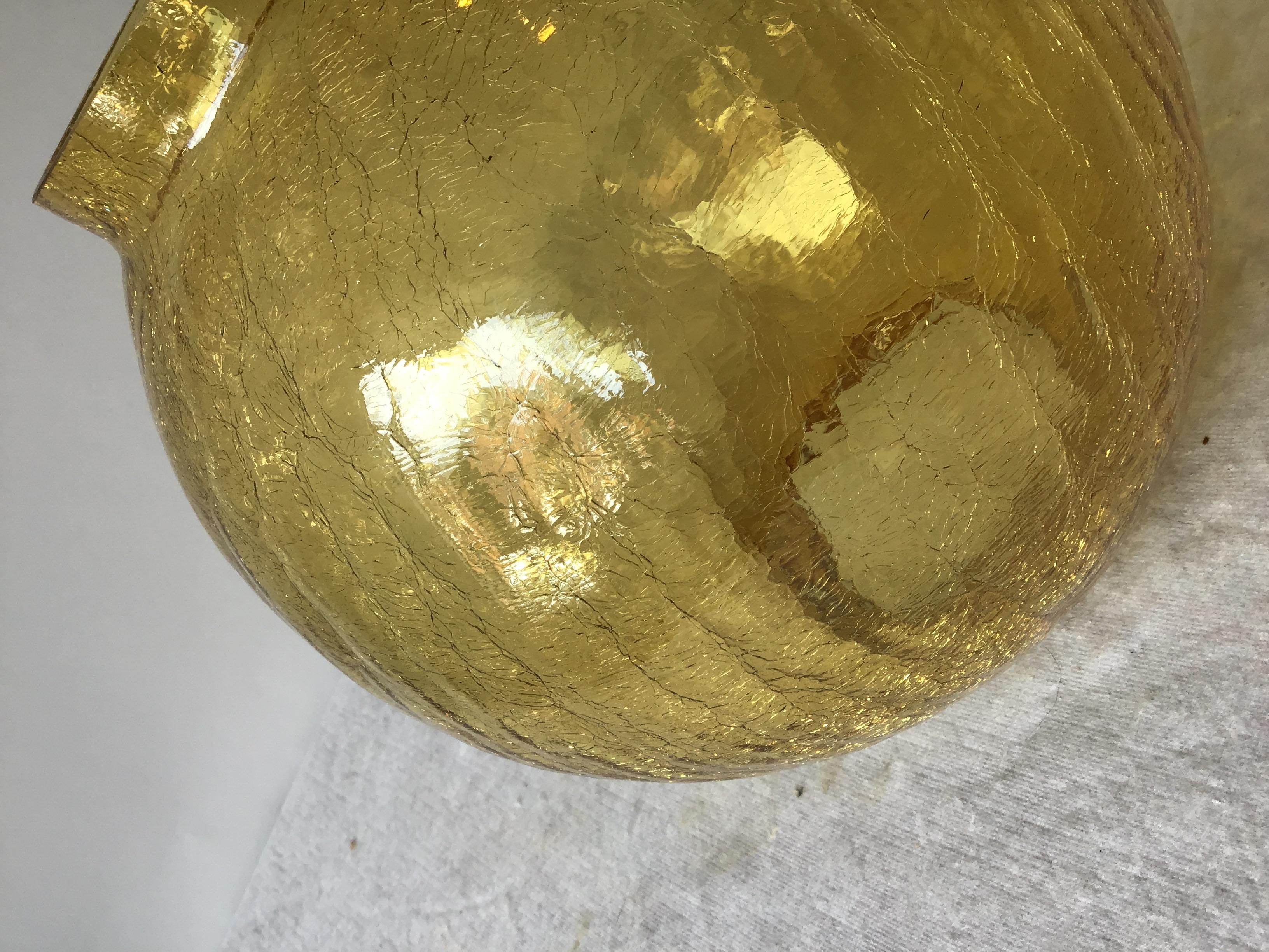 4 bases de lámparas / globos empotrados de cristal craquelado ámbar alemán de los años 60 en venta 2