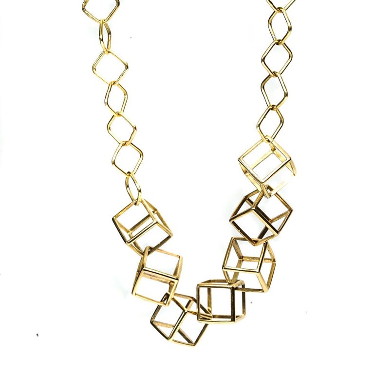 18 Karat Yellow Gold -Contemporary , Unique 7 Hollow Geometric Cubes  Necklace For Sale at 1stDibs
